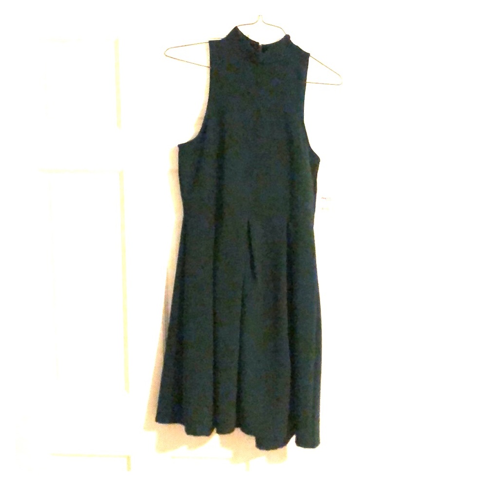Deep GREEN CHAROLETTE RUSSE dress